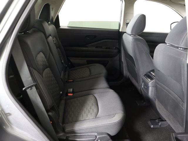 2023 Nissan Pathfinder SV 4WD - 22978630 - 33