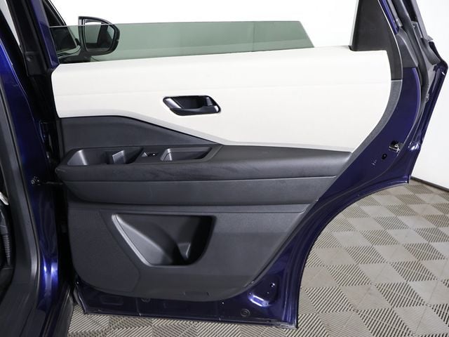 2023 Nissan Pathfinder SV 4WD - 23086039 - 24