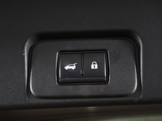2023 Nissan Rogue AWD Platinum - 23026940 - 22