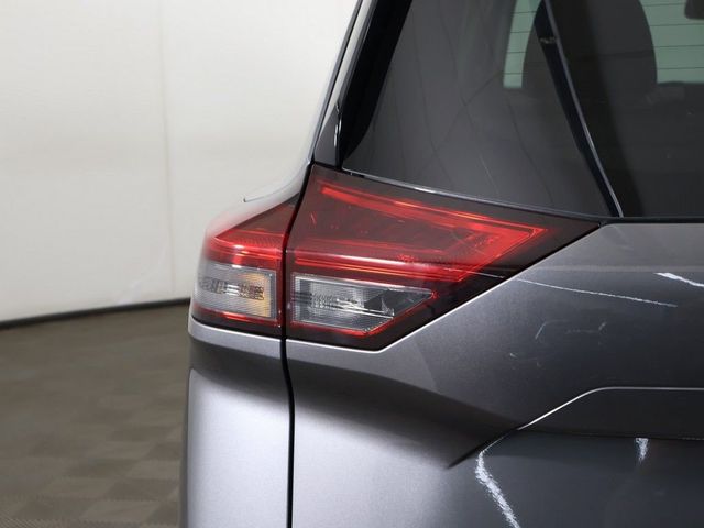 2023 Nissan Rogue AWD Platinum - 23053456 - 17