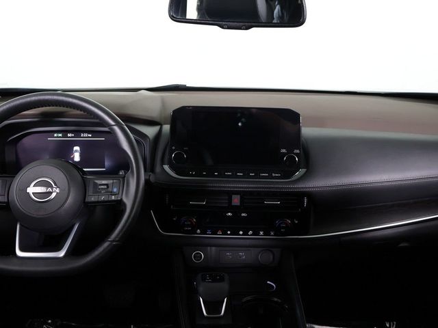 2023 Nissan Rogue AWD Platinum - 23053456 - 40