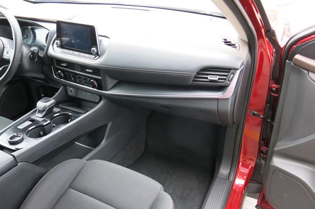 2023 Nissan Rogue AWD S - 23065392 - 11