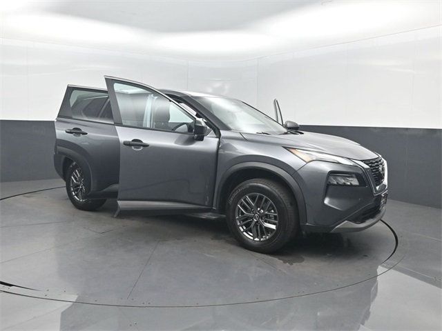 2023 Nissan Rogue AWD S - 22961739 - 39