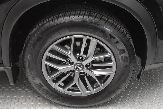 2023 Nissan Rogue AWD S - 22983557 - 31