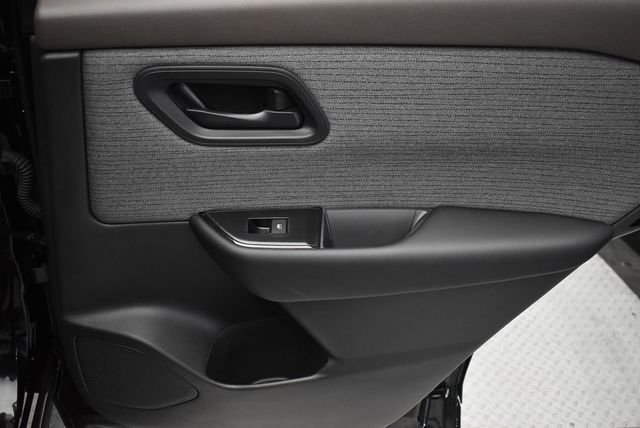 2023 Nissan Rogue AWD S - 22999598 - 25