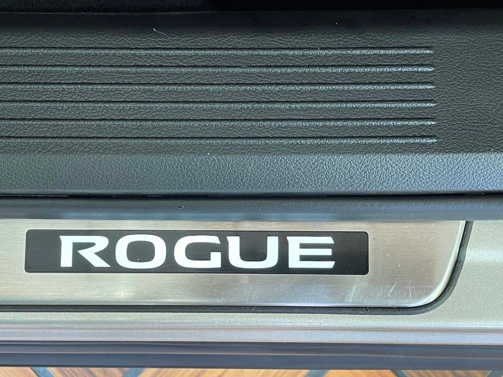 2023 Nissan Rogue AWD SL - 23029973 - 12