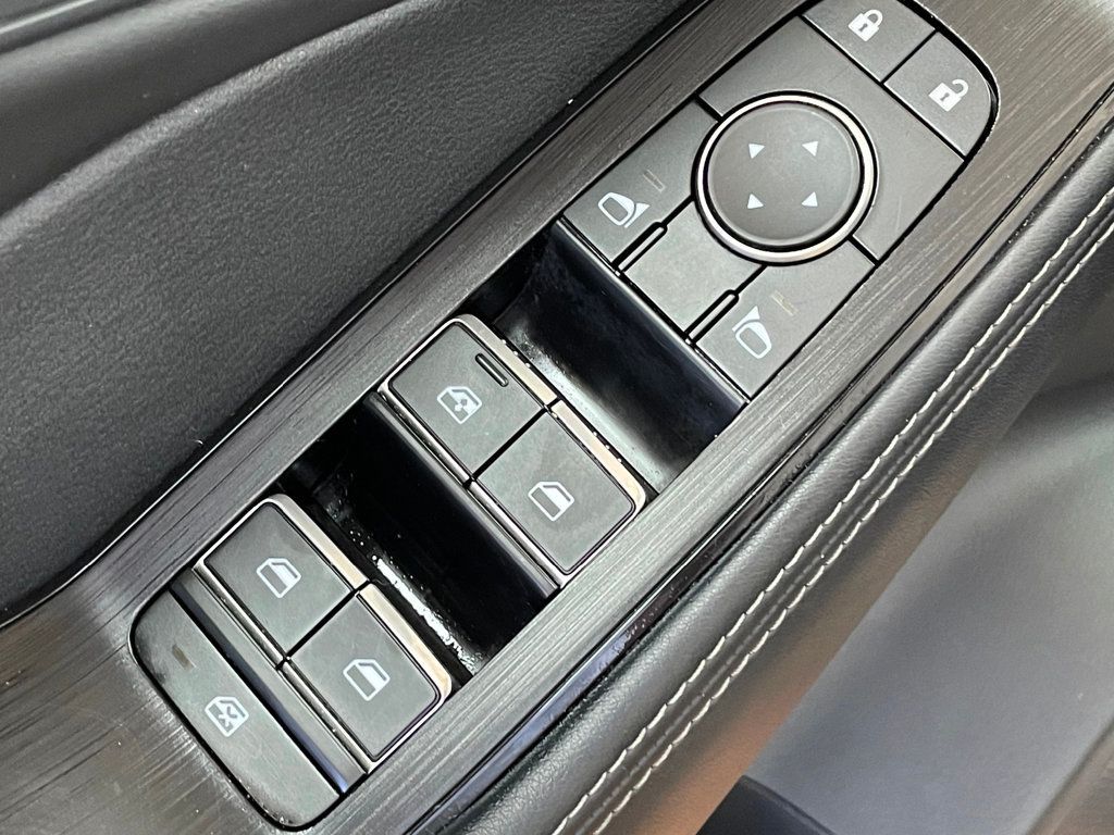 2023 Nissan Rogue AWD SL - 23029973 - 16