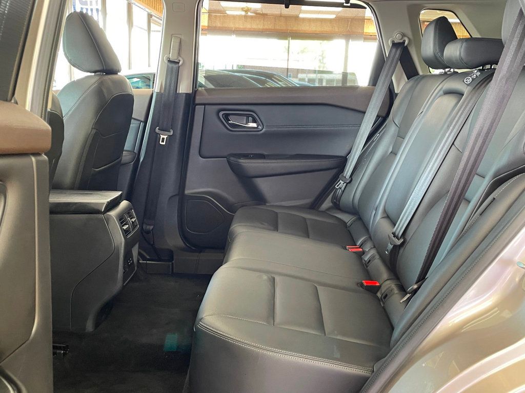 2023 Nissan Rogue AWD SL - 23029973 - 17