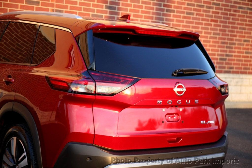 2023 Nissan Rogue AWD SL photo 16
