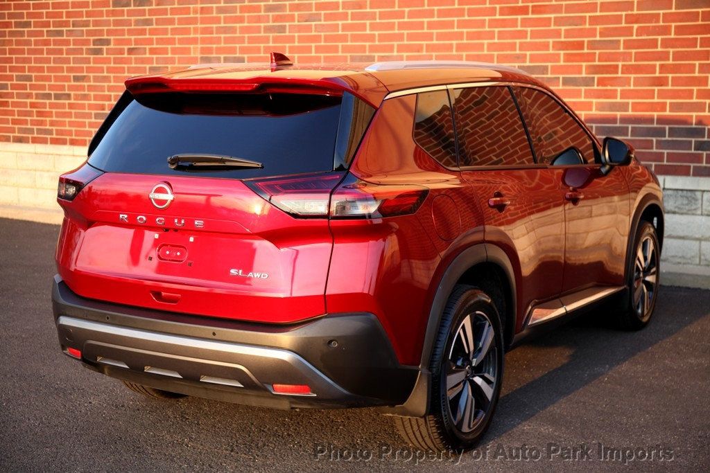 2023 Nissan Rogue AWD SL photo 18