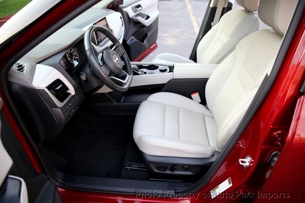2023 Nissan Rogue AWD SL photo 22