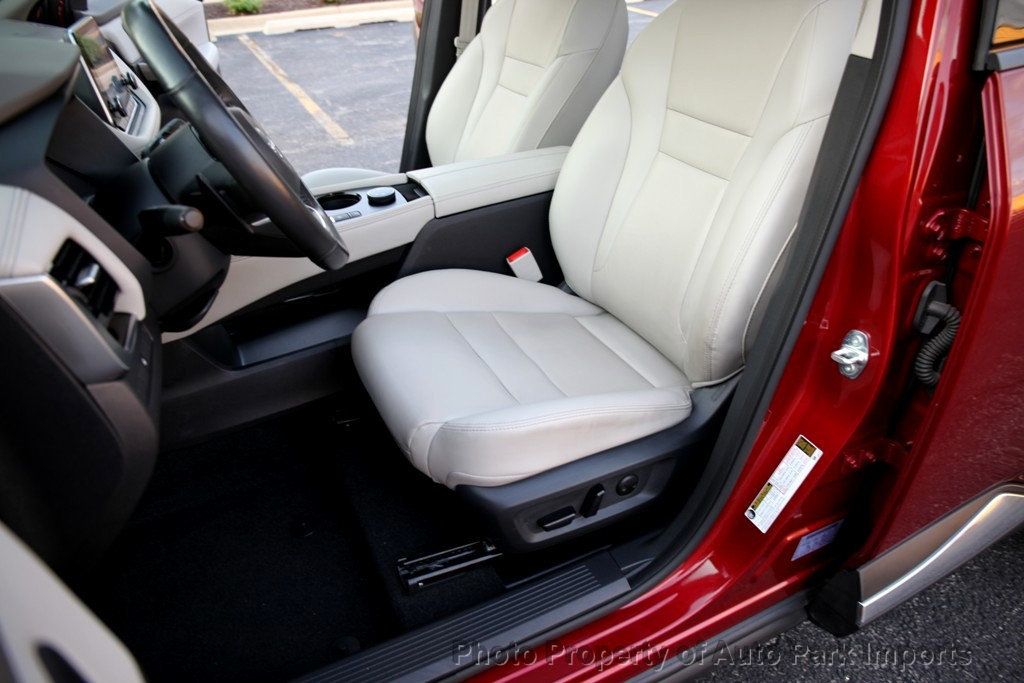 2023 Nissan Rogue AWD SL photo 23