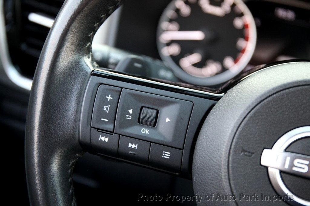 2023 Nissan Rogue AWD SL photo 42