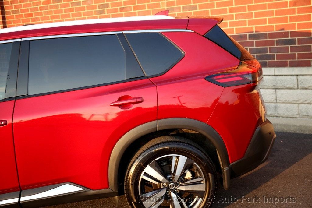 2023 Nissan Rogue AWD SL photo 5