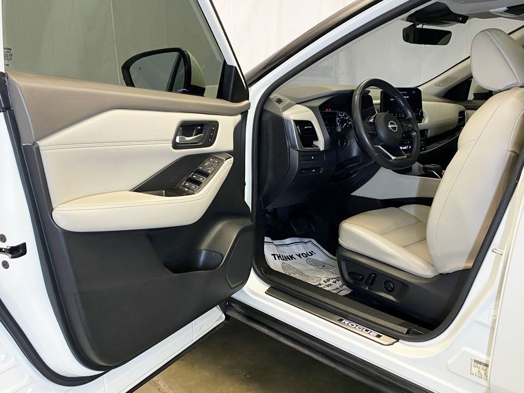 2023 Nissan Rogue AWD SL - 22944289 - 17