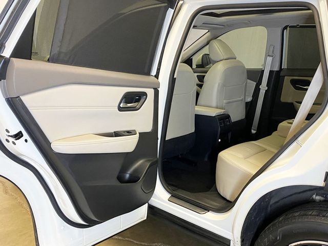 2023 Nissan Rogue AWD SL - 22944289 - 51