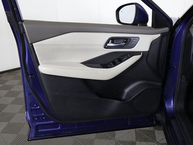 2023 Nissan Rogue AWD SL - 22949932 - 24