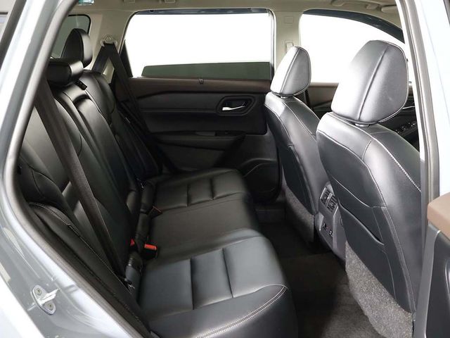 2023 Nissan Rogue AWD SL - 23018795 - 38