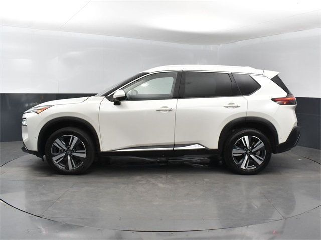 2023 Nissan Rogue SL photo 2
