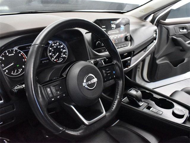 2023 Nissan Rogue SL photo 4