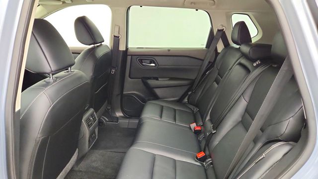 2023 Nissan Rogue AWD SL - 23089875 - 19