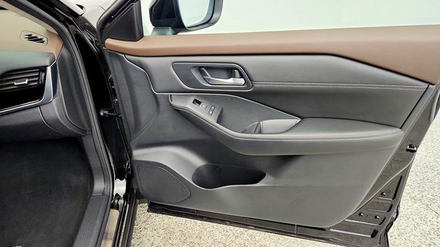 2023 Nissan Rogue AWD SL w/ Premium Pkg, Bose Audio & ProPILOT Navi-link - 23089207 - 23