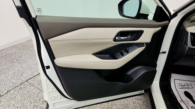 2023 Nissan Rogue AWD SL w/ SL Premium Pkg, Bose Audio & ProPILOT Assist - 23102220 - 10