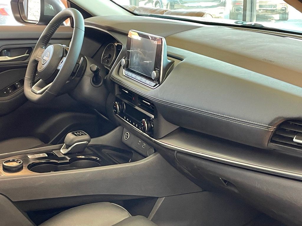2023 Nissan Rogue AWD SV - 23005793 - 23