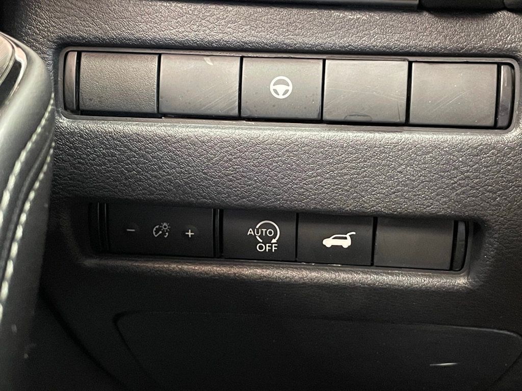 2023 Nissan Rogue AWD SV - 23005793 - 33