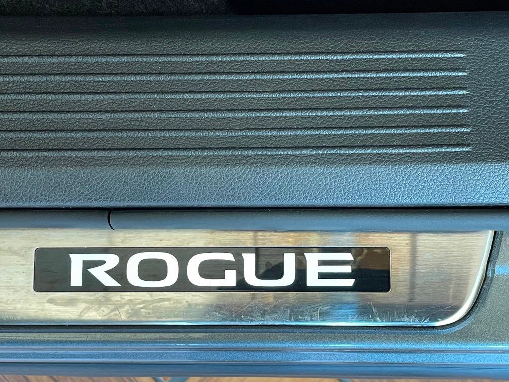 2023 Nissan Rogue AWD SV - 23009770 - 12