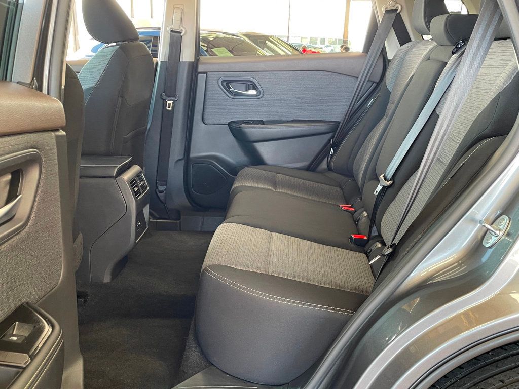 2023 Nissan Rogue AWD SV - 23009770 - 16