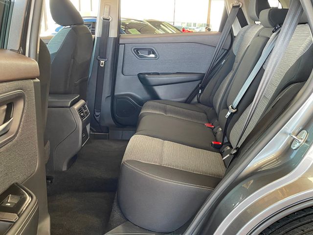 2023 Nissan Rogue AWD SV - 23009770 - 16