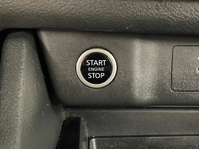 2023 Nissan Rogue AWD SV - 23009770 - 28