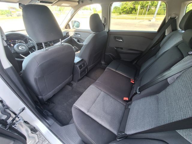 2023 Nissan Rogue AWD SV - 23025997 - 9