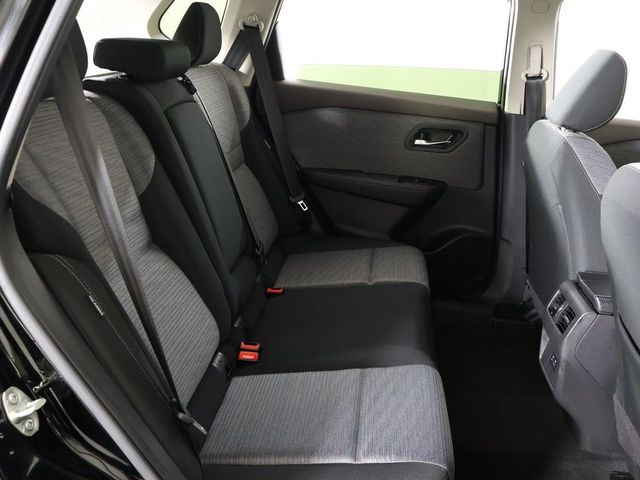 2023 Nissan Rogue AWD SV - 23024852 - 31