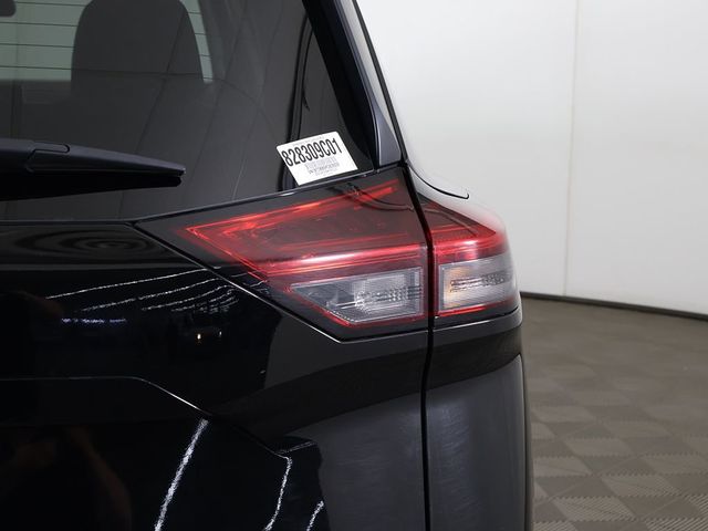 2023 Nissan Rogue AWD SV - 23029709 - 13