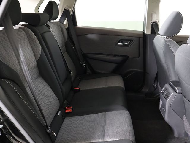 2023 Nissan Rogue AWD SV - 23029709 - 31