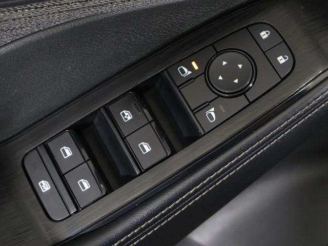 2023 Nissan Rogue AWD SV - 23029709 - 34