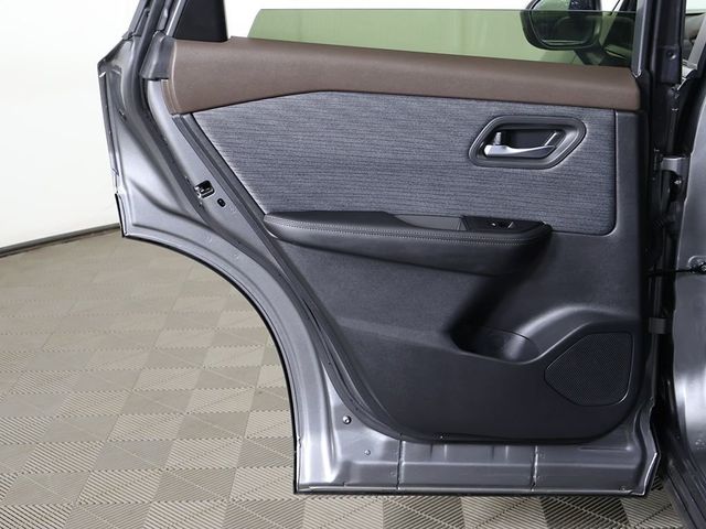 2023 Nissan Rogue AWD SV - 23030560 - 21