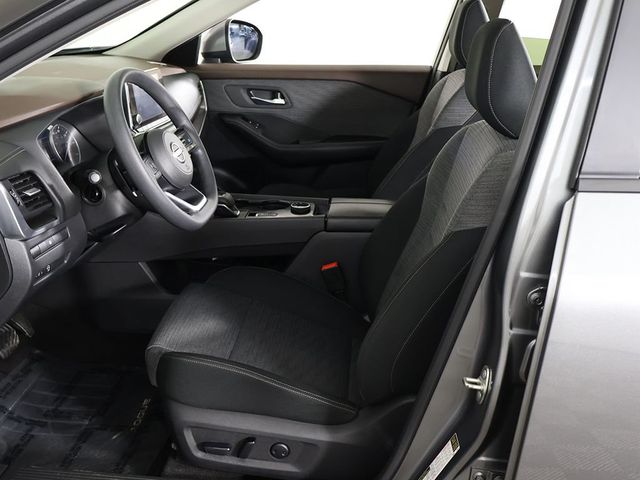 2023 Nissan Rogue AWD SV - 23030560 - 27
