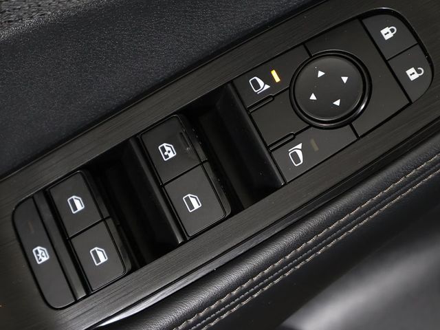 2023 Nissan Rogue AWD SV - 23030560 - 34