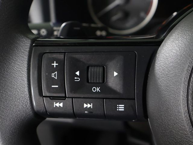 2023 Nissan Rogue AWD SV - 23030560 - 38