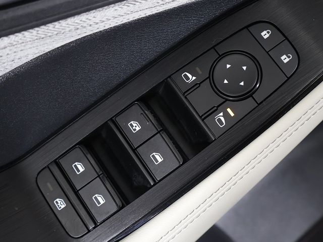 2023 Nissan Rogue AWD SV - 22952006 - 33