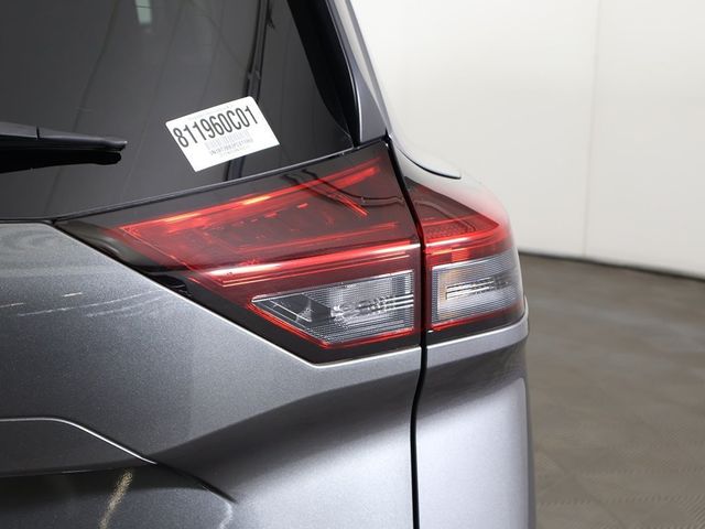 2023 Nissan Rogue AWD SV - 22961044 - 13