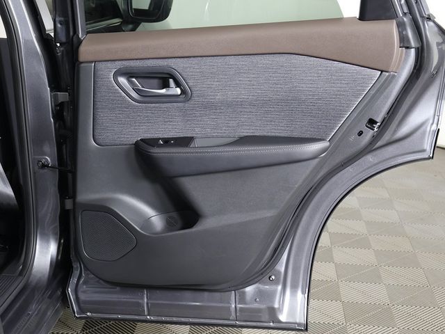 2023 Nissan Rogue AWD SV - 22961044 - 22