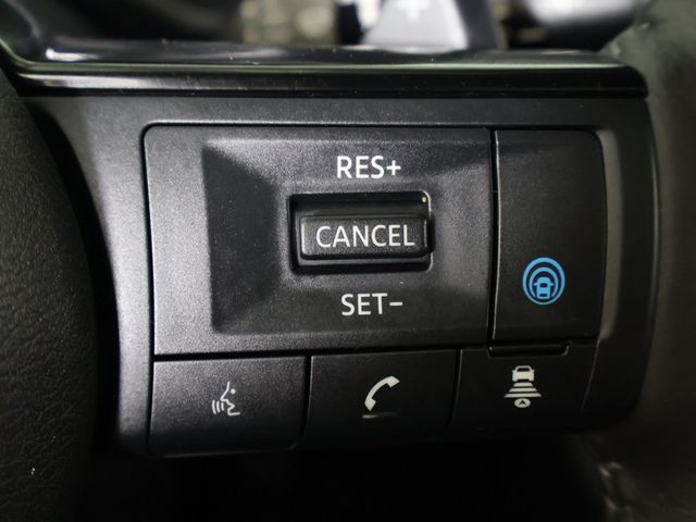 2023 Nissan Rogue AWD SV - 22935575 - 42