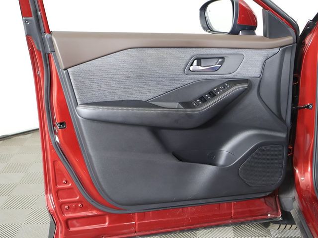 2023 Nissan Rogue AWD SV - 22955184 - 19