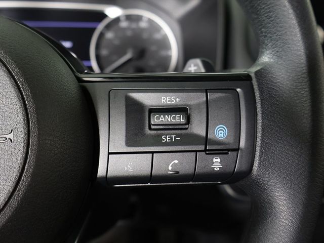 2023 Nissan Rogue AWD SV - 23042384 - 39