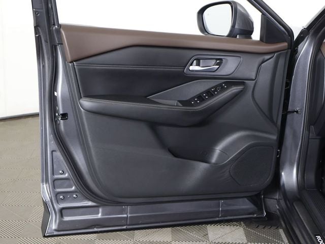 2023 Nissan Rogue AWD SV - 23045007 - 24