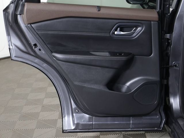 2023 Nissan Rogue AWD SV - 23045007 - 26